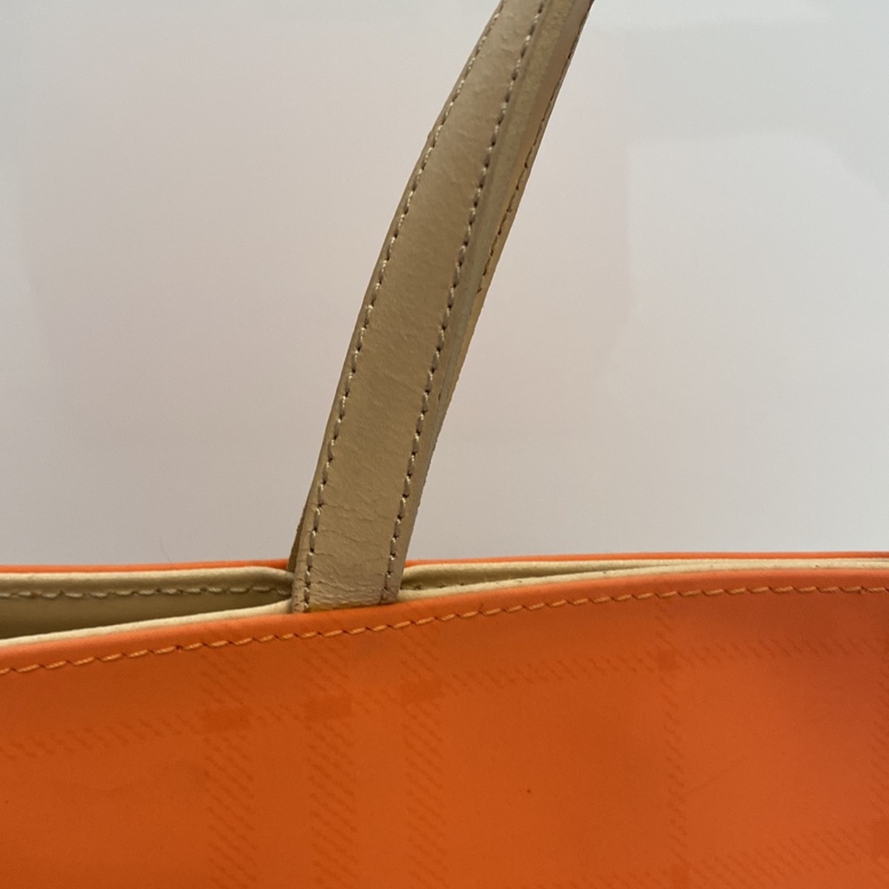 Burberry handbag tote - Picture 8 of 16